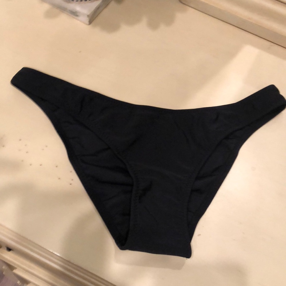 Brand new bikini bottoms